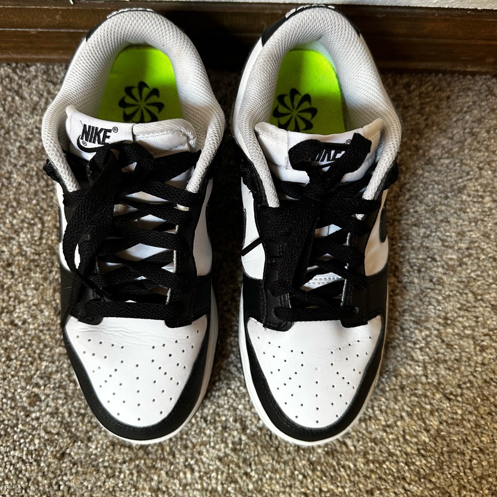 2021 WMNS Dunk Low Next Nature ‘Black White’